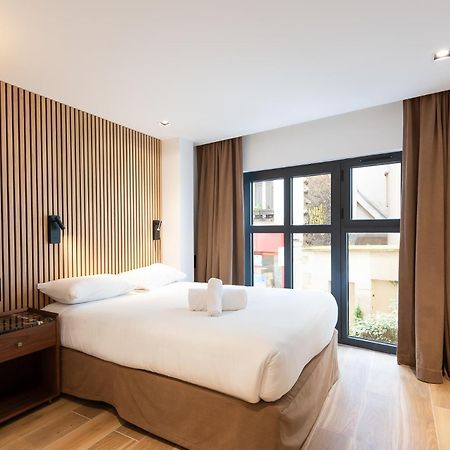 Les Suites Hcr Paris Exteriör bild