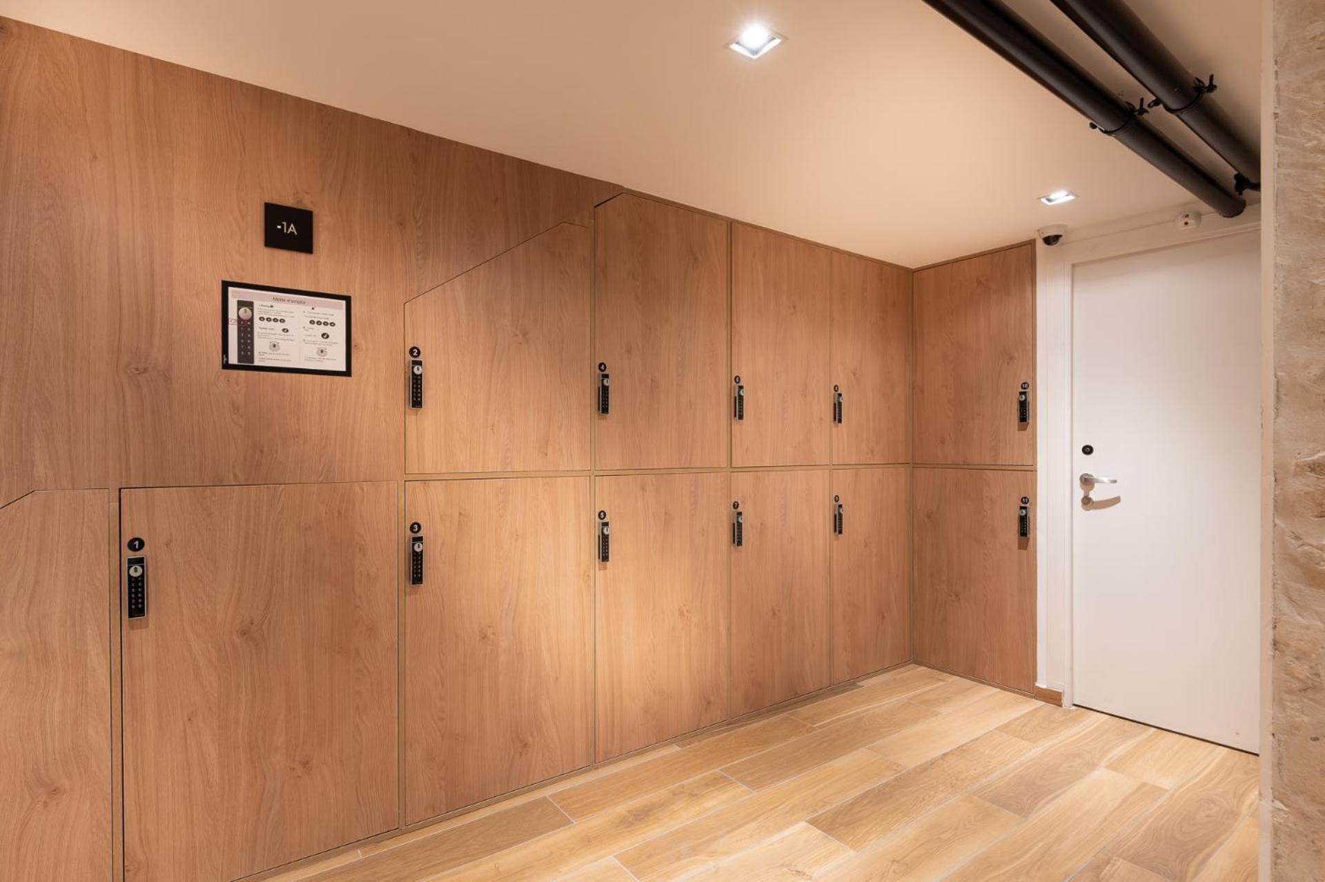 Les Suites Hcr Paris Exteriör bild