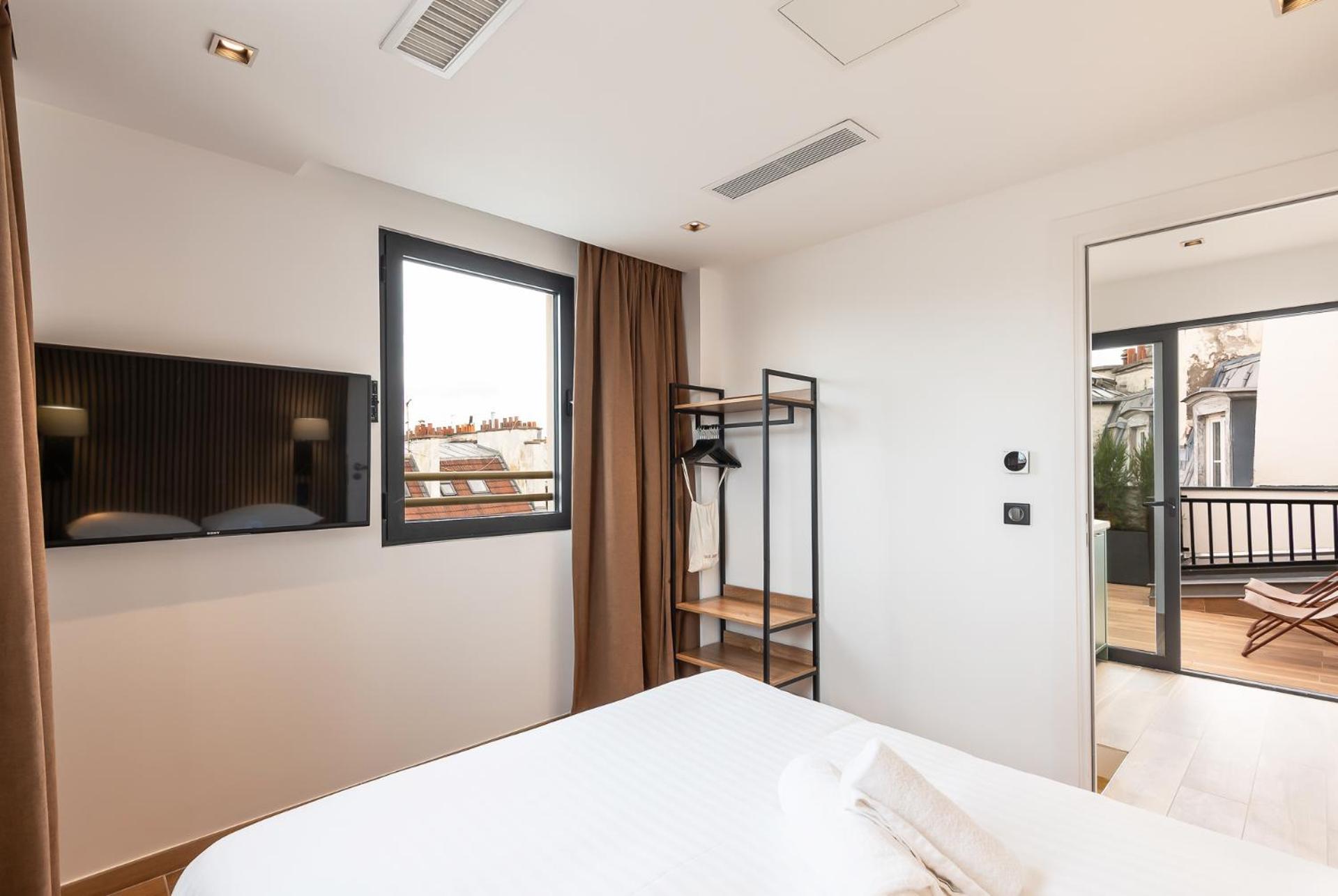 Les Suites Hcr Paris Exteriör bild